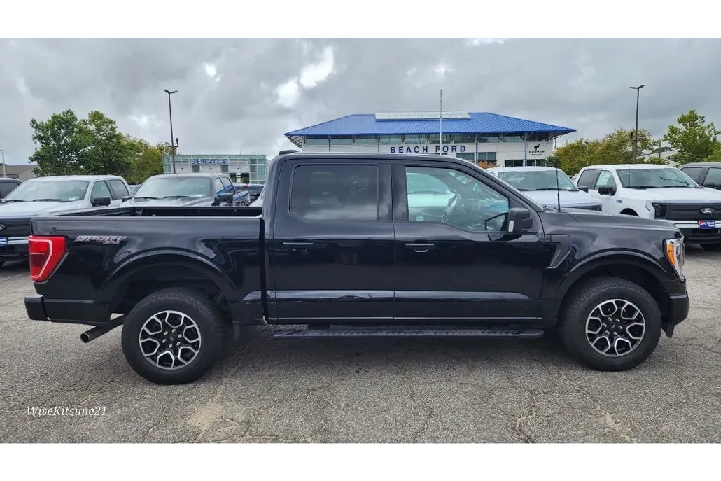 2022 Ford F-150 XLT photo 1