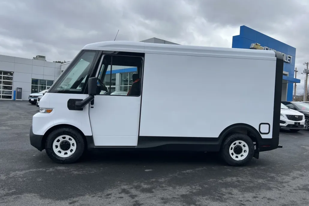2025 Chevrolet BrightDrop 400 photo 1