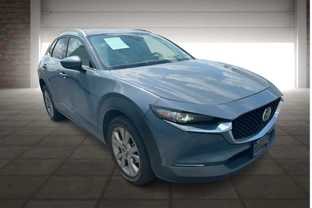 2020 Mazda CX-30 Premium photo 1