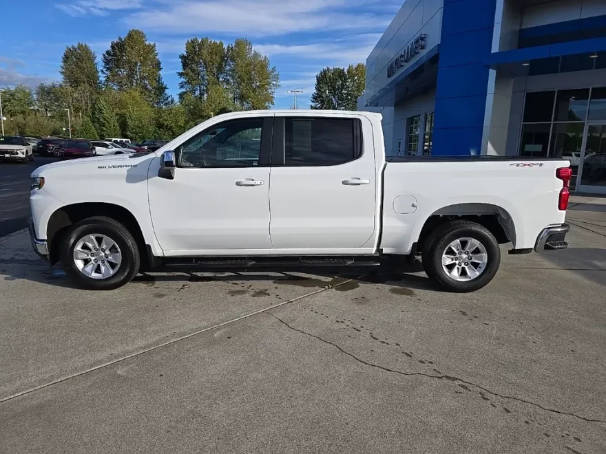2021 Chevrolet Silverado 1500 LT photo 1