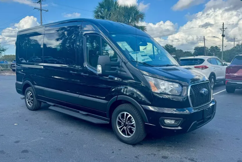2025 Ford Transit XLT photo 1
