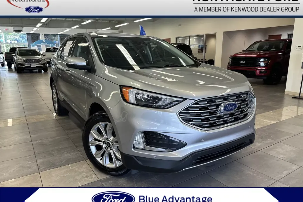 2024 Ford Edge Titanium photo 1