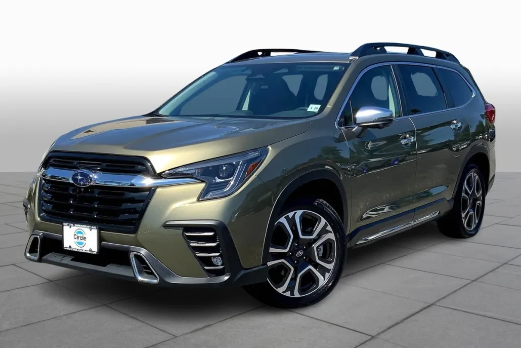 2023 Subaru Ascent Touring photo 1