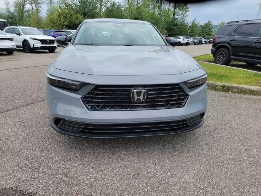 2025 Honda Accord SE photo 1