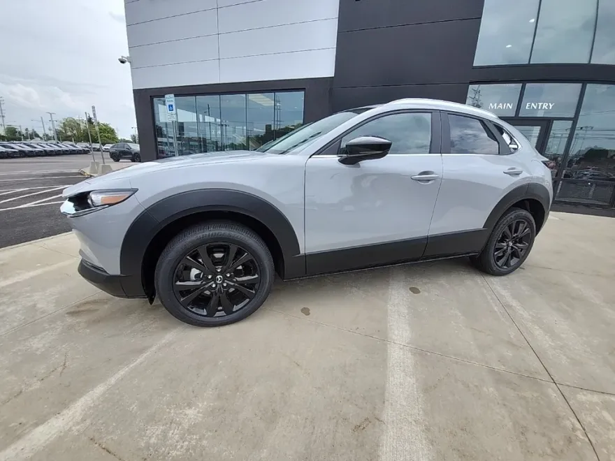 2025 Mazda CX-30 2.5 Select Sport photo 1