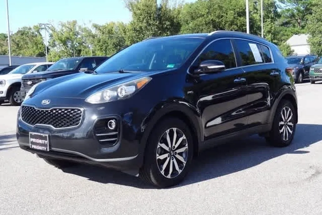 2017 Kia Sportage EX photo 1