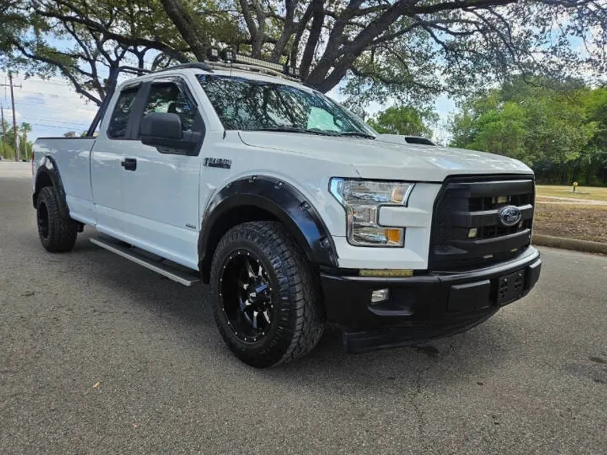 2016 Ford F-150 XL photo 1