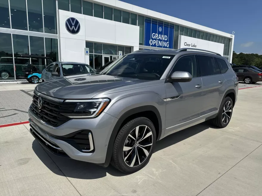 2025 Volkswagen Atlas SEL Premium R-Line photo 1