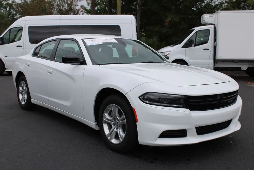 2023 Dodge Charger SXT photo 1