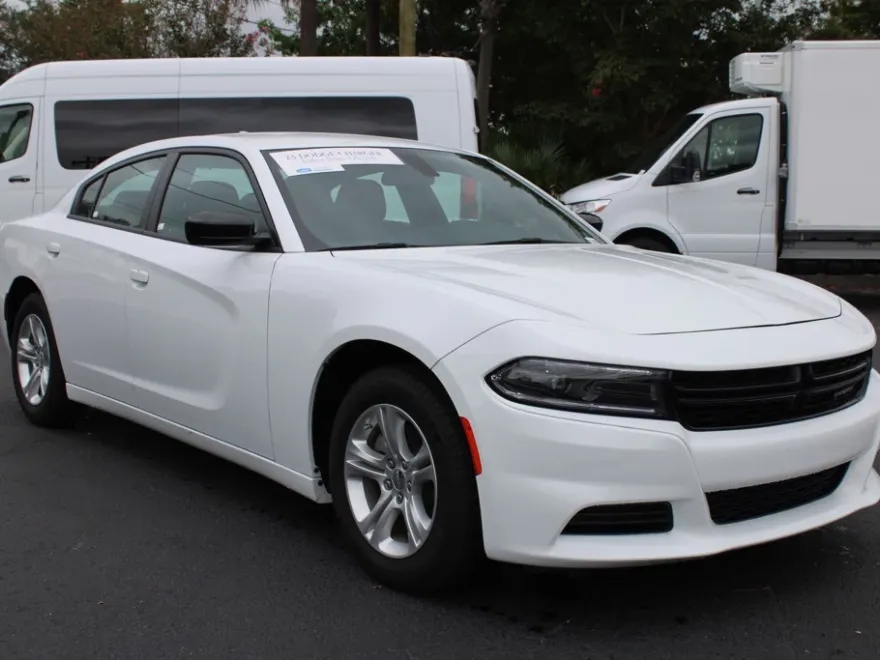 2023 Dodge Charger SXT photo 1