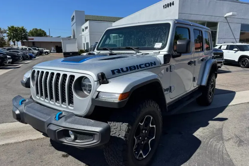 2022 Jeep Wrangler Unlimited Rubicon 4xe photo 1