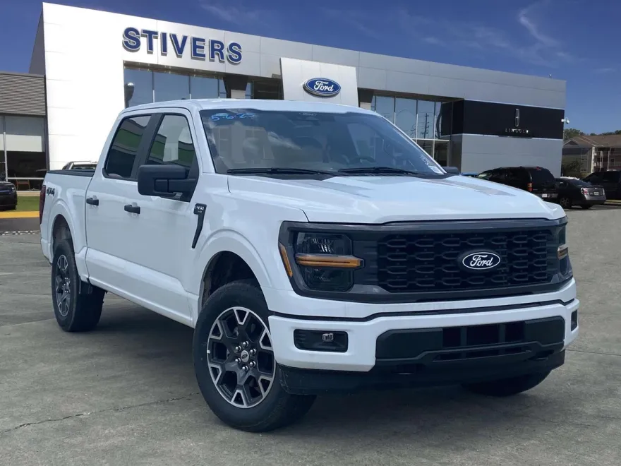 2025 Ford F-150 STX photo 1