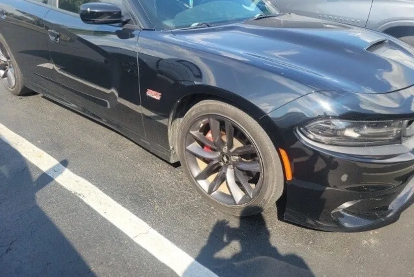 2019 Dodge Charger SRT8 R/T Scat Pack photo 1