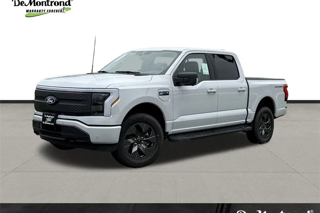 2025 Ford F-150 Lightning photo 1