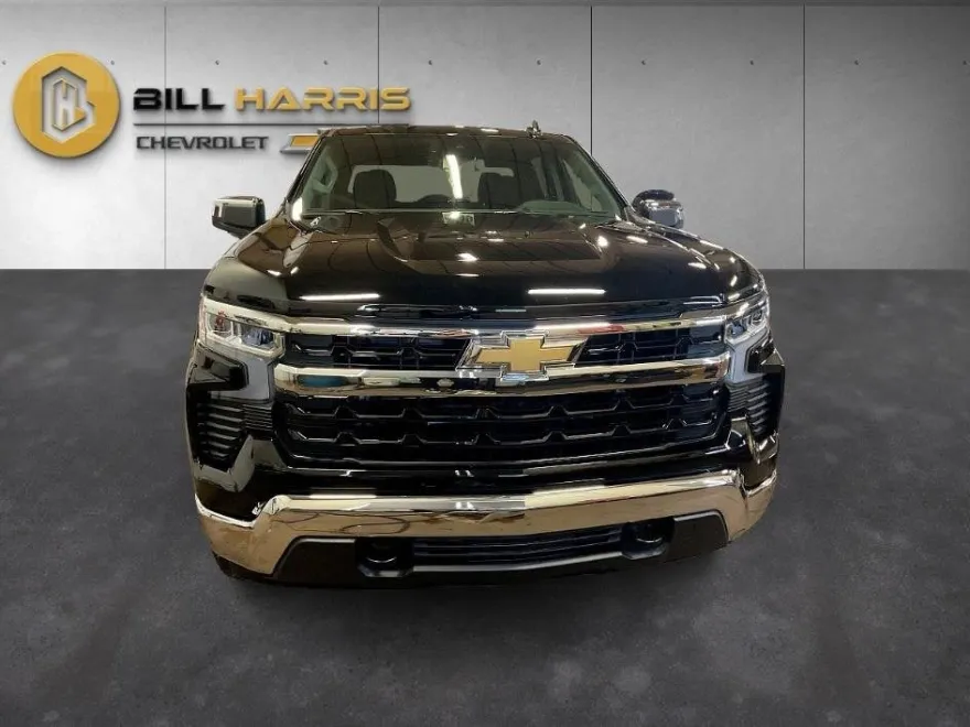 2026 Chevrolet Silverado 1500 LT photo 1