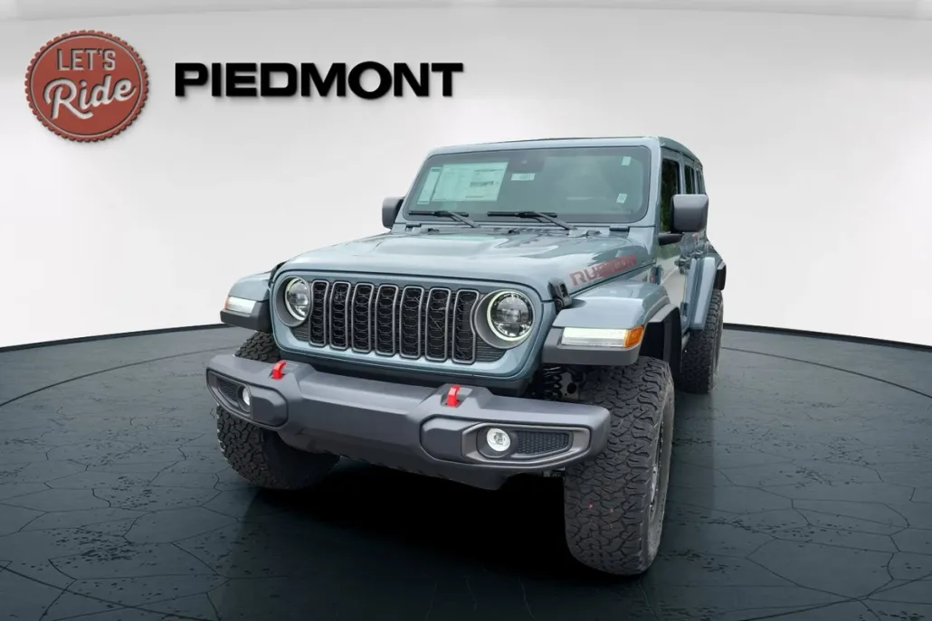 2025 Jeep Wrangler Rubicon photo 1
