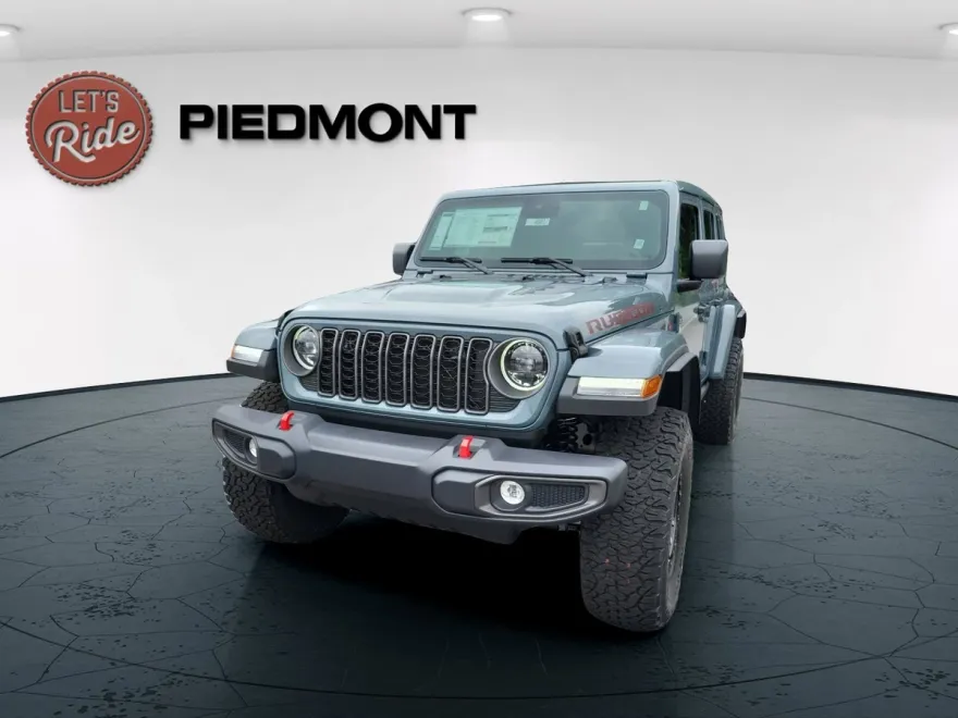 2025 Jeep Wrangler Rubicon photo 1
