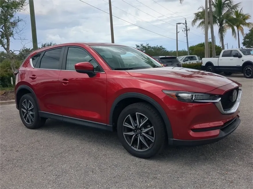 2018 Mazda CX-5 Touring photo 1