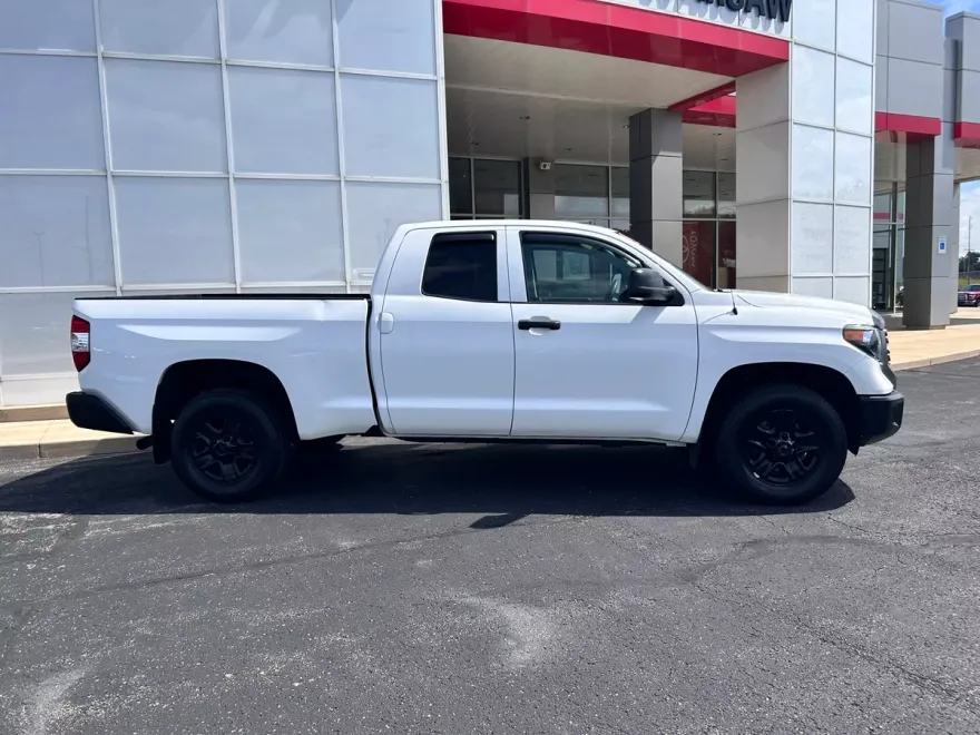 2019 Toyota Tundra SR Double Cab photo 1