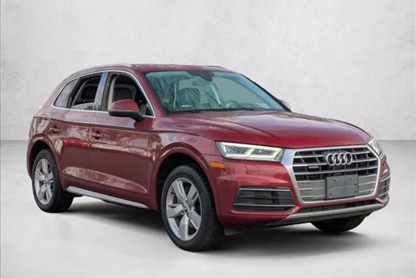 2018 Audi Q5 2.0T Premium photo 1