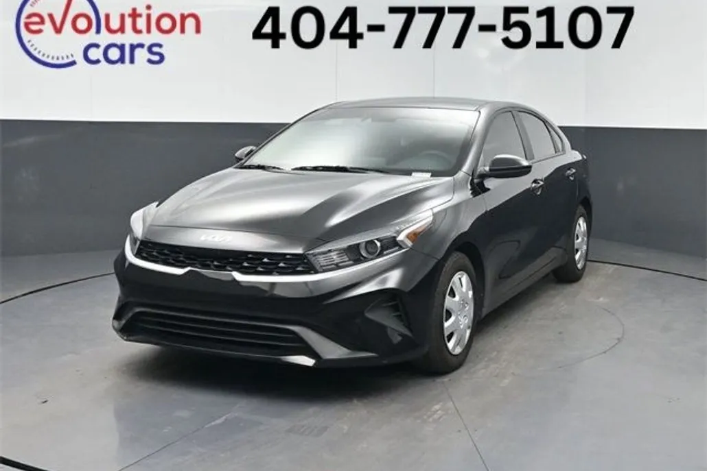 2024 Kia Forte LX photo 1