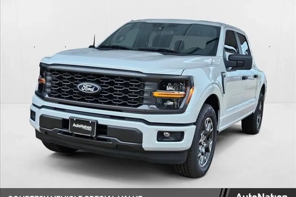 2025 Ford F-150 STX photo 1