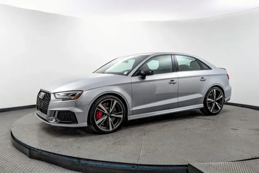2018 Audi RS 3 Base photo 1