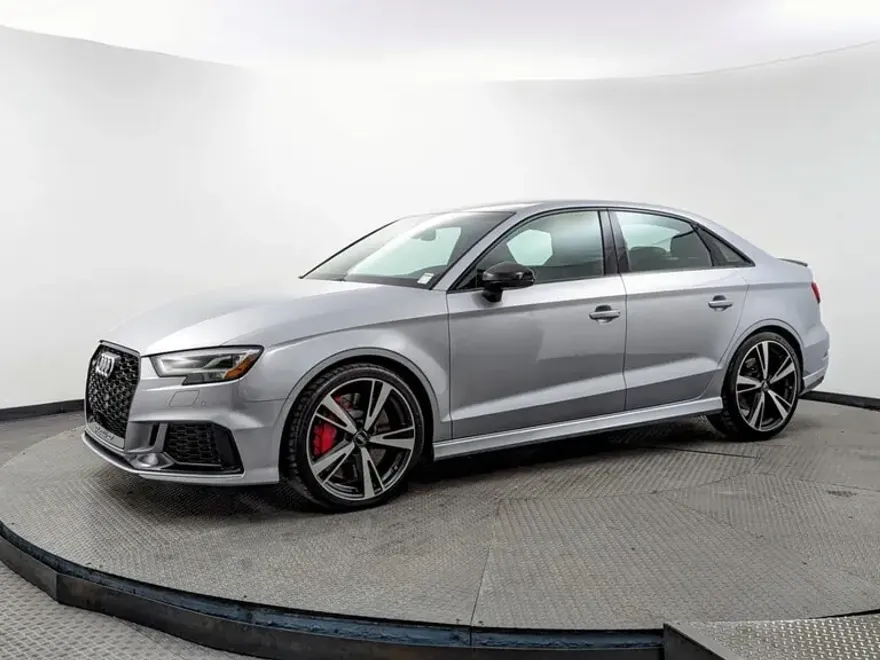 2018 Audi RS 3 Base photo 1