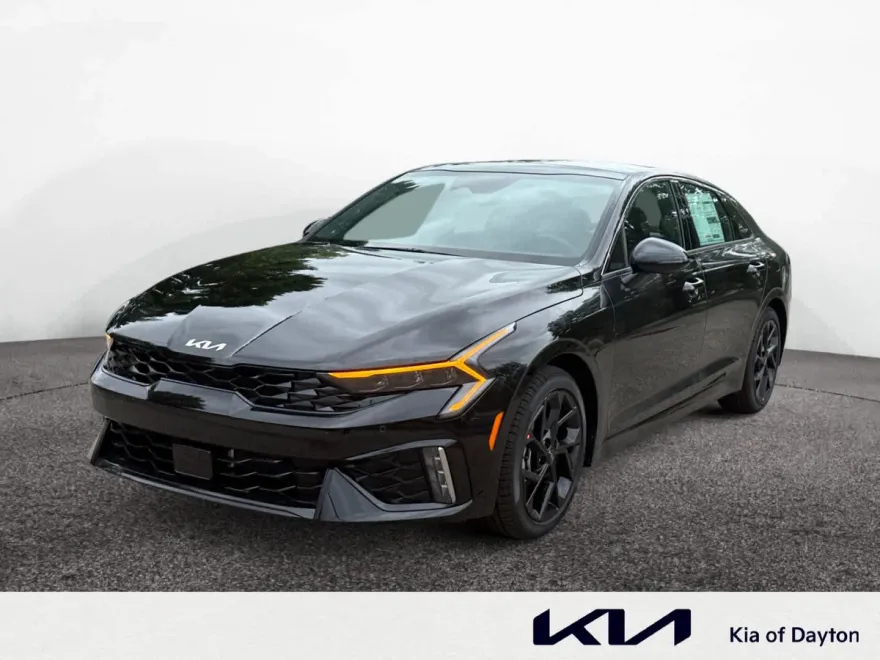 2026 Kia K5 GT-Line photo 1