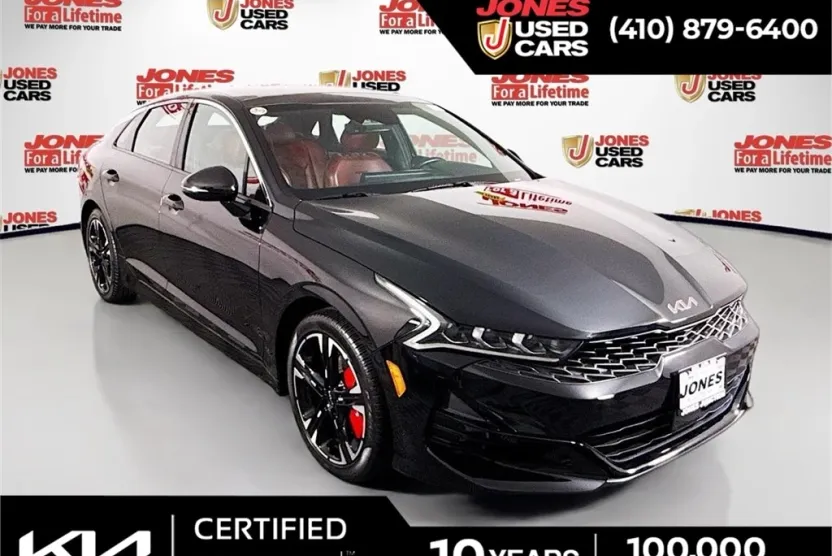 2022 Kia K5 GT-Line photo 1