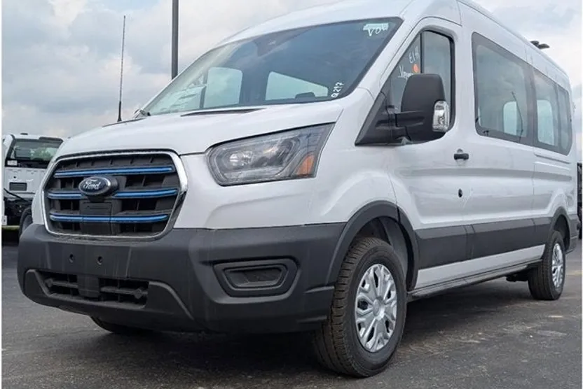 2025 Ford Transit Cargo Van photo 1