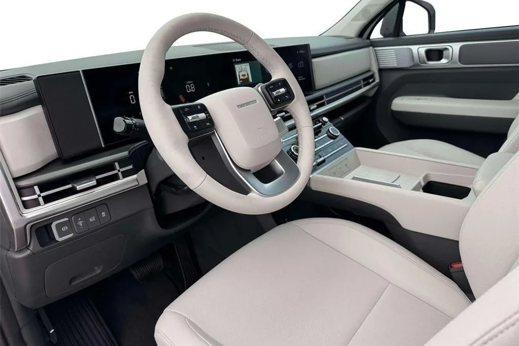 2026 Hyundai Santa Fe SE photo 1