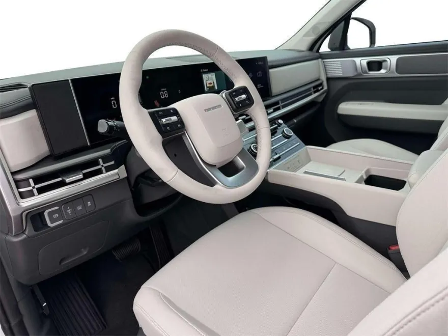 2026 Hyundai Santa Fe SE photo 1