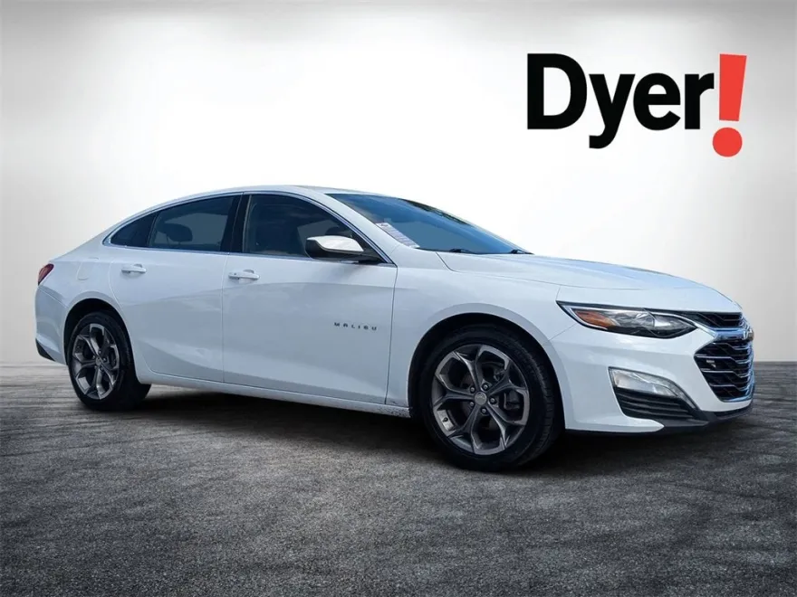 2024 Chevrolet Malibu 1LT photo 1