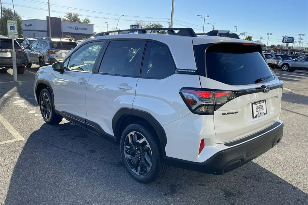 2025 Subaru Forester Limited photo 1