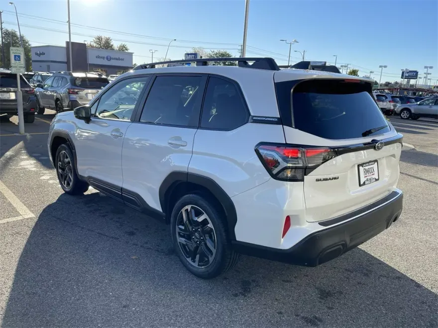 2025 Subaru Forester Limited photo 1