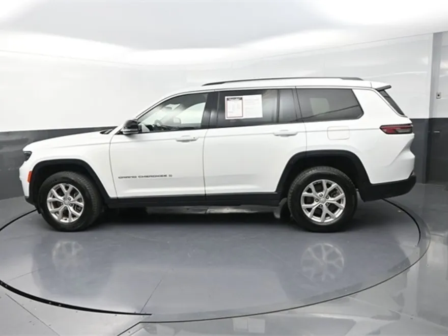 2023 Jeep Grand Cherokee Limited photo 1
