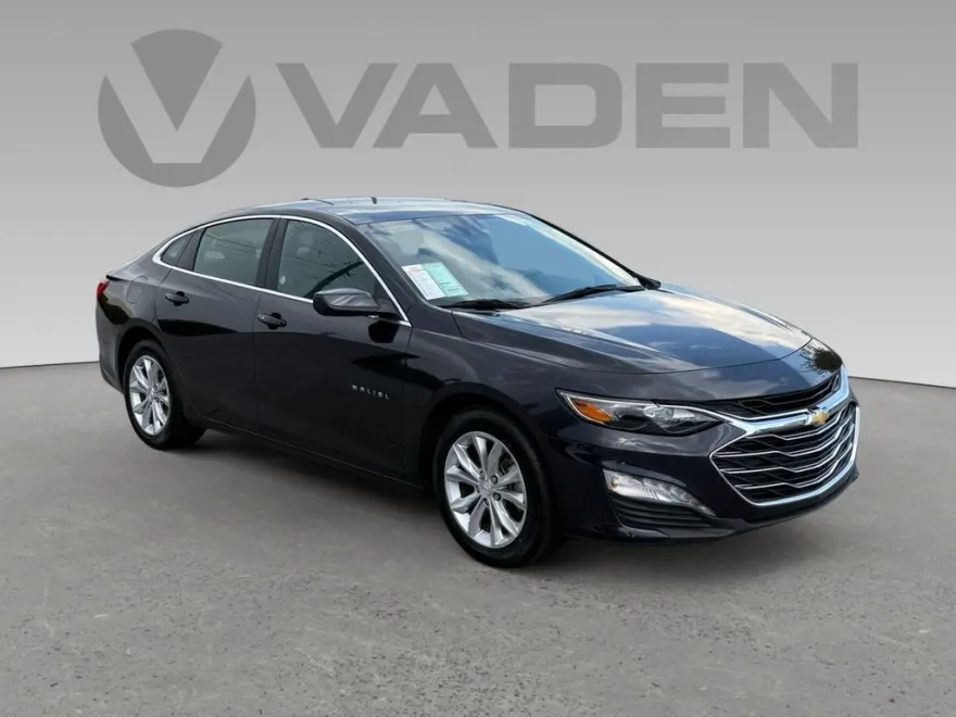2023 Chevrolet Malibu 1LT photo 1