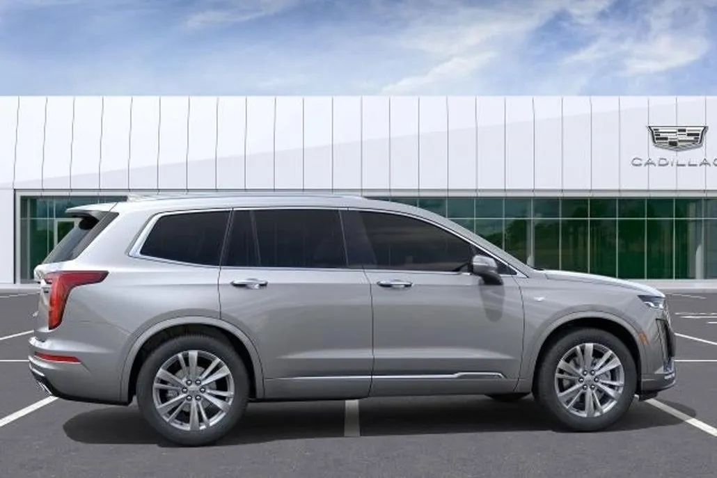 2025 Cadillac XT6 Premium Luxury photo 1