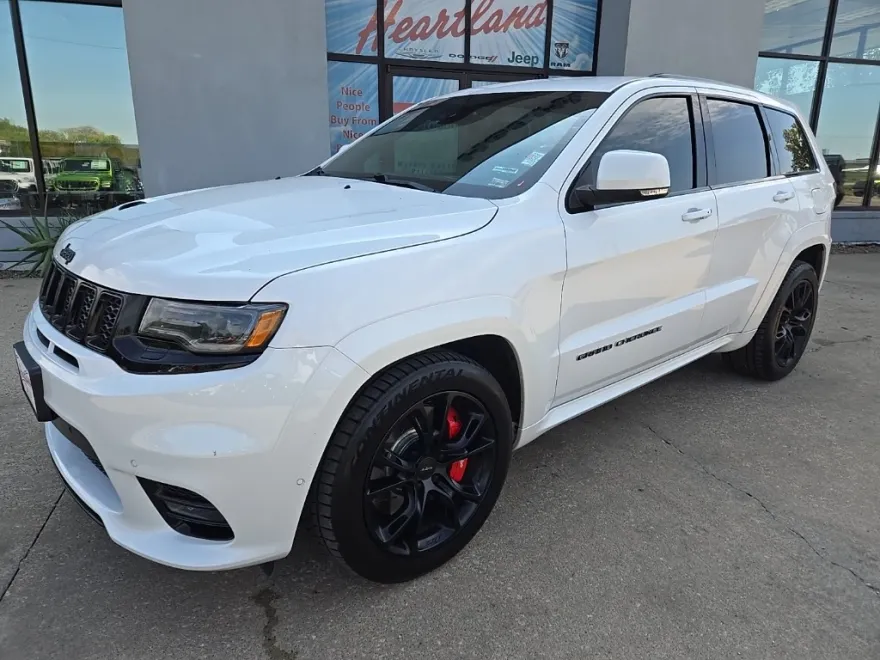 2017 Jeep Grand Cherokee SRT8 photo 1