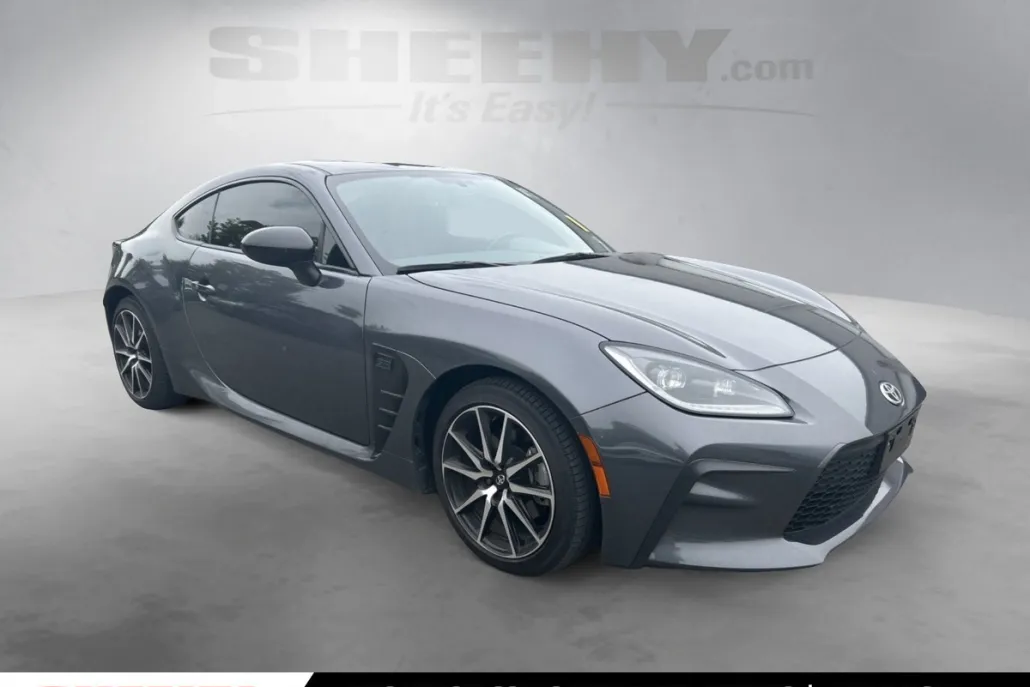 2023 Toyota GR86 Base photo 1
