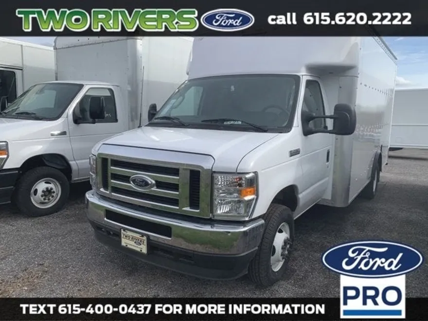 2024 Ford E-450 photo 1