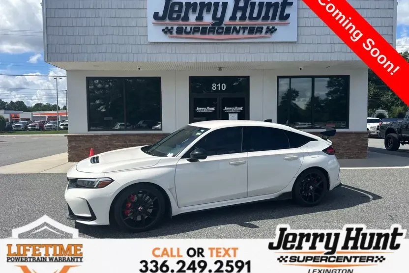 2024 Honda Civic Type R photo 1