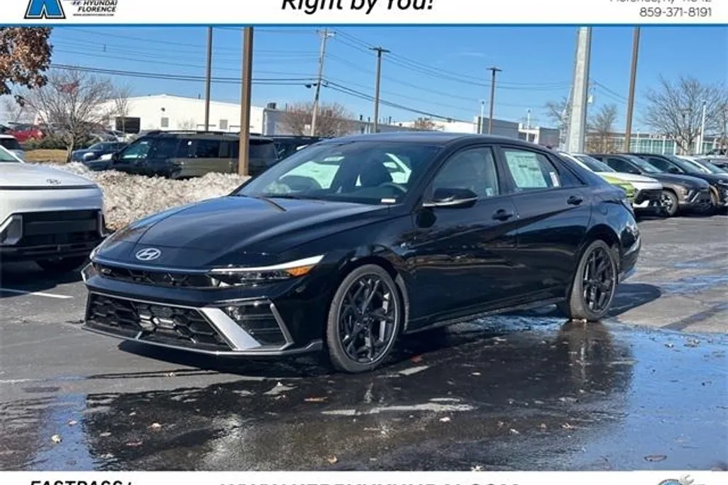 2025 Hyundai Elantra N Line photo 1