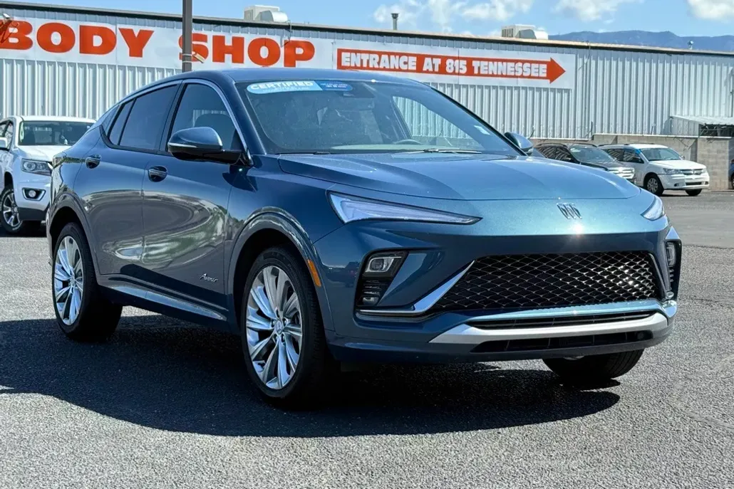 2024 Buick Envista Avenir photo 1