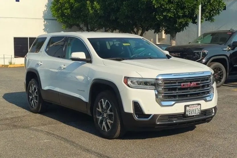 2022 Gmc Acadia SLE photo 1