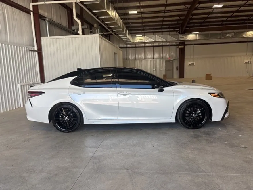 2022 Toyota Camry XSE photo 1