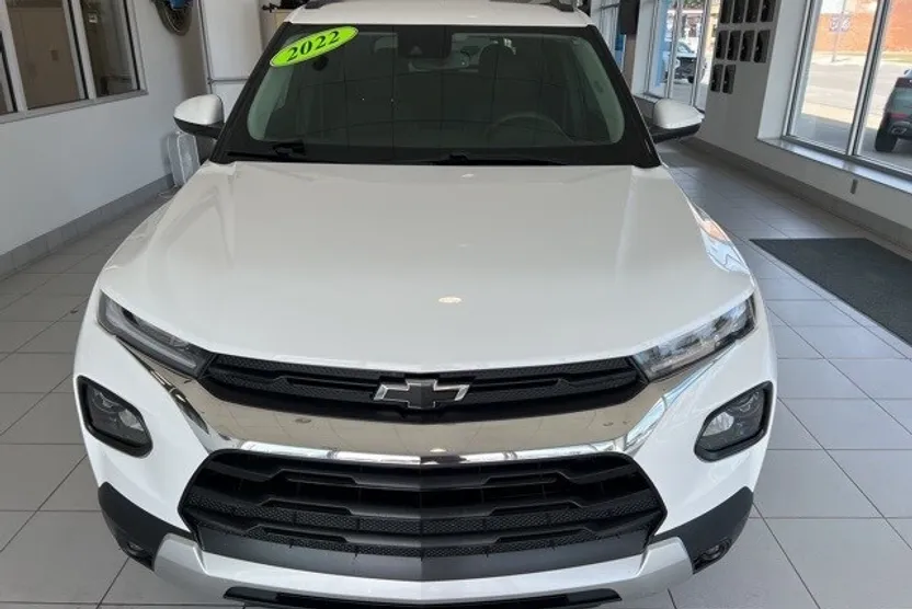 2022 Chevrolet Trailblazer LT photo 1