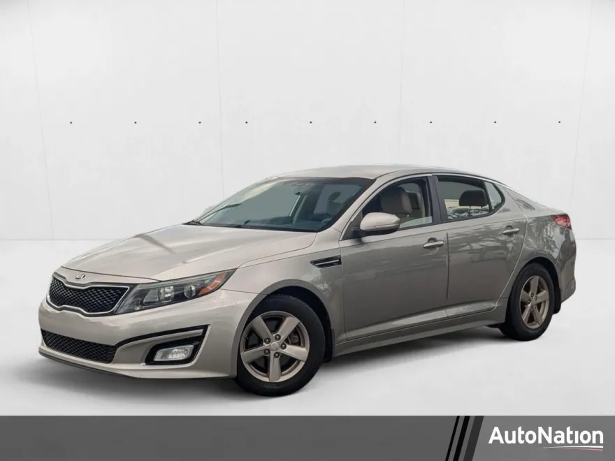 2015 Kia Optima LX photo 1