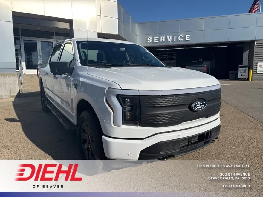2025 Ford F-150 Lightning photo 1